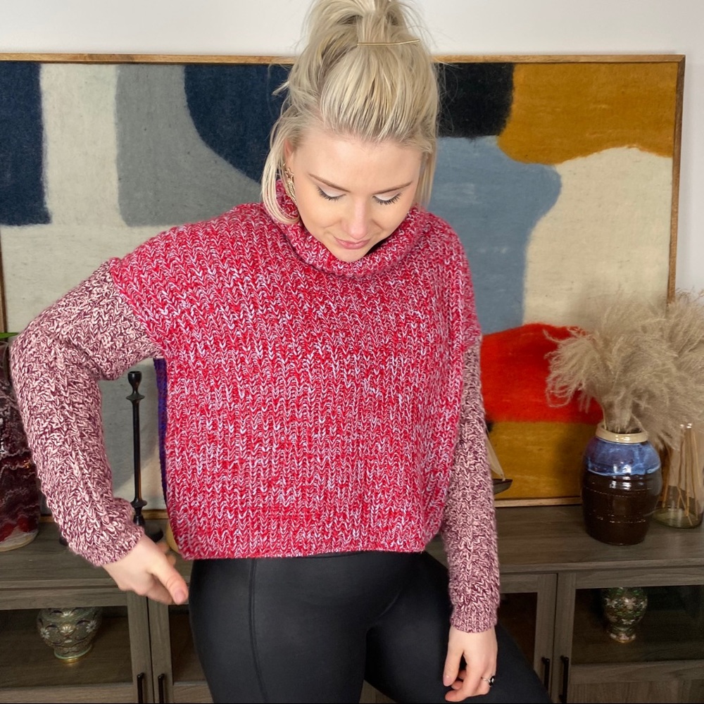 Only Color Block Turtle Neck Sweater Cropped - image 4